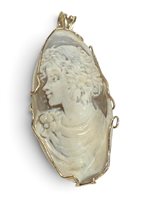 Pendant Mandile 1922 Woman Cammei  in Silver Conchiglia 2MCICM242